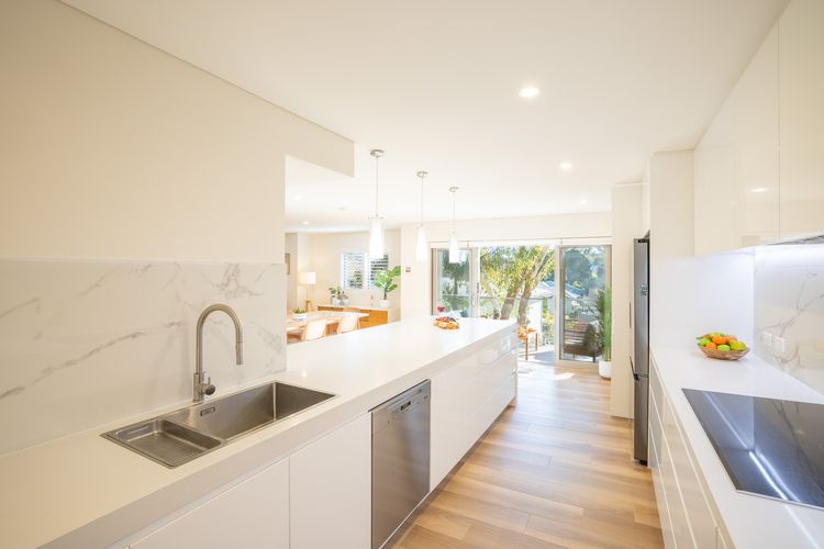 Kingfisher, 6/5-7 Ondine Cl – stunning unit with ducted air conditioning and WiFi