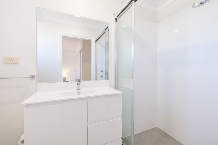 Crystal by the Bay, 4/4-6 Crystal Cl – Wifi, Air Con and Coffee machine