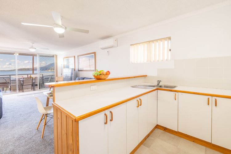 Bella Vista, 2/19 Shoal Bay Rd – 1st floor with waterviews and aircon