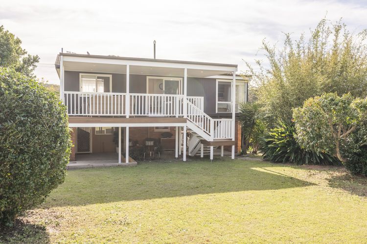 Shoal Bay 83 , 83 Horace St – Air Conditioned home away from home