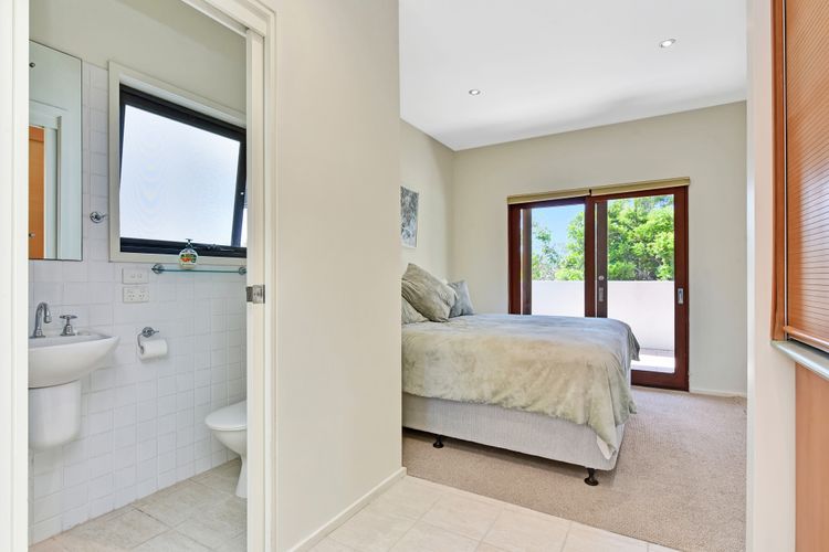 Gloucester Retreat A, 23A Gloucester St – Pet Friendly, WiFi, Linen and Bed Making