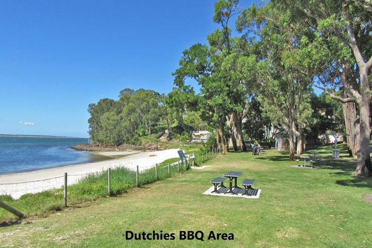 Gloucester Retreat B, 23B Gloucester St – waterviews, Wi-Fi, Linen and Bed Making