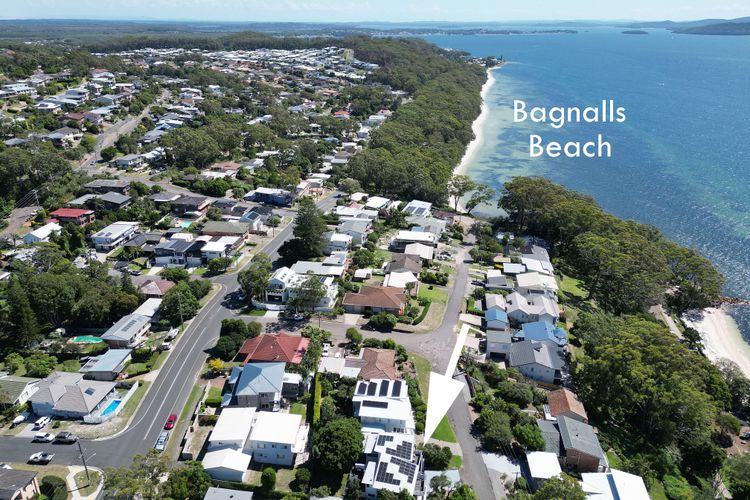 Gloucester Retreat B, 23B Gloucester St – waterviews, Wi-Fi, Linen and Bed Making