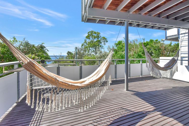 Gloucester Retreat B, 23B Gloucester St – waterviews, Wi-Fi, Linen and Bed Making