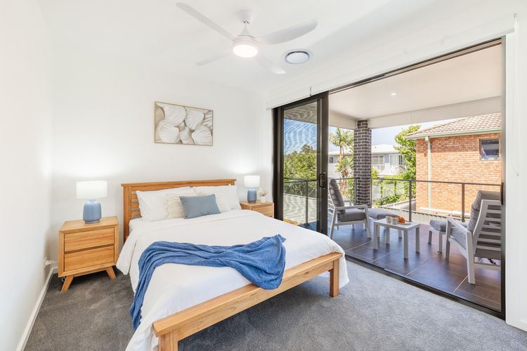 Summer Dayz Shoal Bay, 21B Tomaree Rd – ducted air and WiFi
