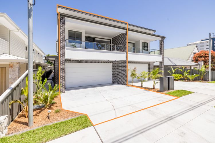 Summer Dayz Shoal Bay, 21B Tomaree Rd – ducted air and WiFi