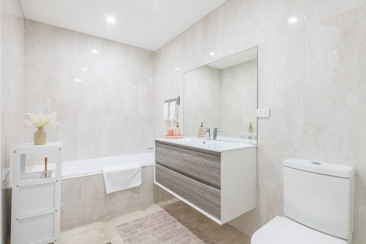 The Sweet Escape, 119B Shoal Bay Rd – location, air con, linen, Wi-Fi