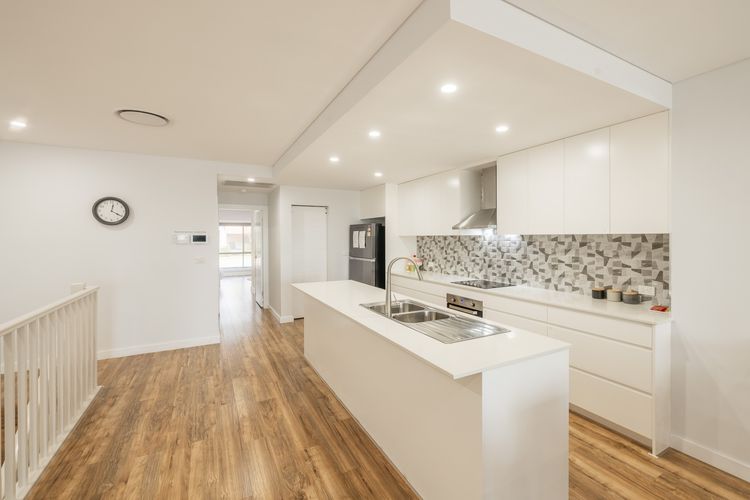 The Sweet Escape, 119B Shoal Bay Rd – location, air con, linen, Wi-Fi