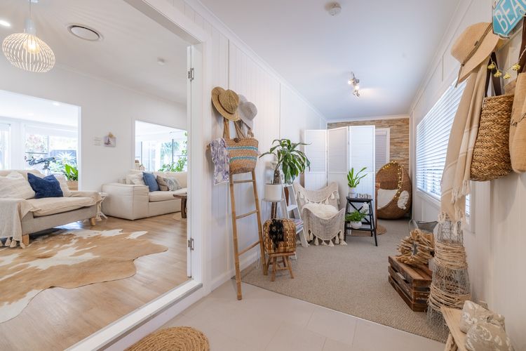 Retreat at Nelson, 2 Hough St – air conditioned, Wi-Fi, Linen and Bed Making