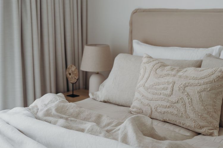 Bay House Shoal Bay, 36 Government Rd – ducted air conditioning, boat parking, linen and only 450 metres to the water