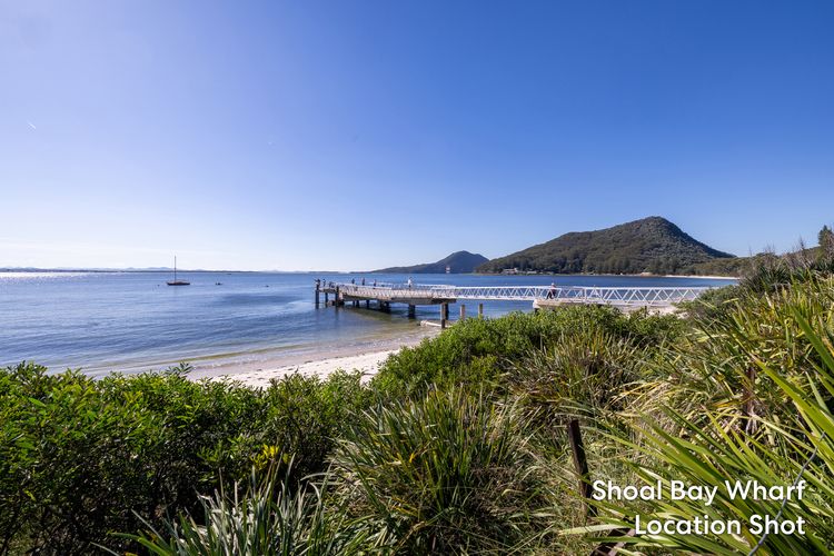 Bay House Shoal Bay, 36 Government Rd – ducted air conditioning, boat parking, linen and only 450 metres to the water