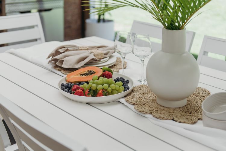 Bay House Shoal Bay, 36 Government Rd – ducted air conditioning, boat parking, linen and only 450 metres to the water