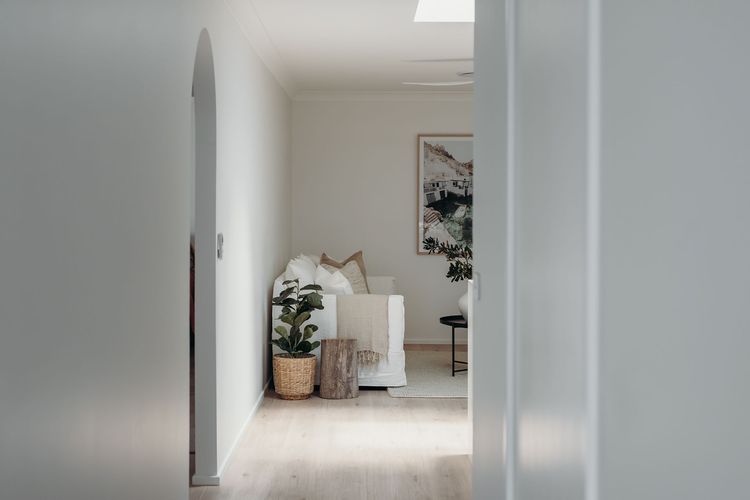 Bay House Shoal Bay, 36 Government Rd – ducted air conditioning, boat parking, linen and only 450 metres to the water