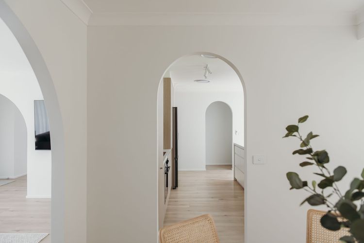 Bay House Shoal Bay, 36 Government Rd – ducted air conditioning, boat parking, linen and only 450 metres to the water