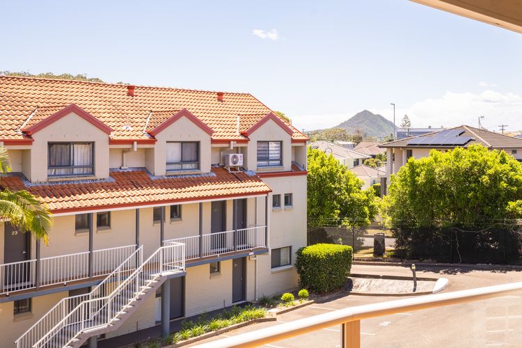 Nelson Bay Breeze Apartments, 33/1 Trafalgar St – Aircon, Wi-Fi, Linen, Pool