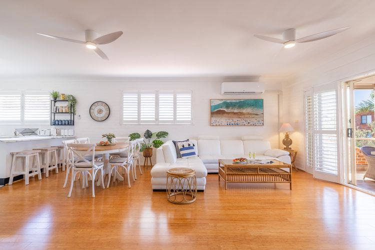 Cottage Court, 3/6-10 Weatherly Cl – Air Con, WiFi, Garage Parking