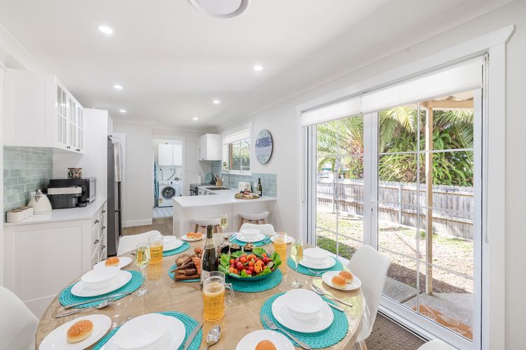 Puppers Paradise, 14 Charthouse Ave – Pet Friendly, Ducted Air