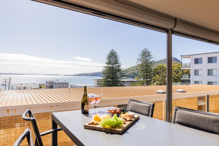 The Crest, 6/6-8 Tomaree Rd – Bay Views, Coastal Escape – 100 metres to Shoal Bay Beach