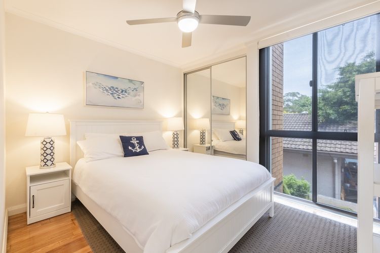 The Crest, 6/6-8 Tomaree Rd – Coastal Comfort & Bay Views – 100 metres to Shoal Bay Beach