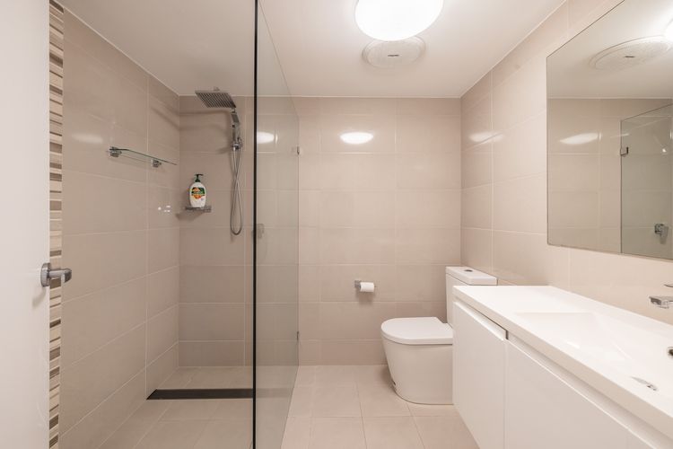 The Crest, 6/6-8 Tomaree Rd – Coastal Comfort & Bay Views – 100 metres to Shoal Bay Beach