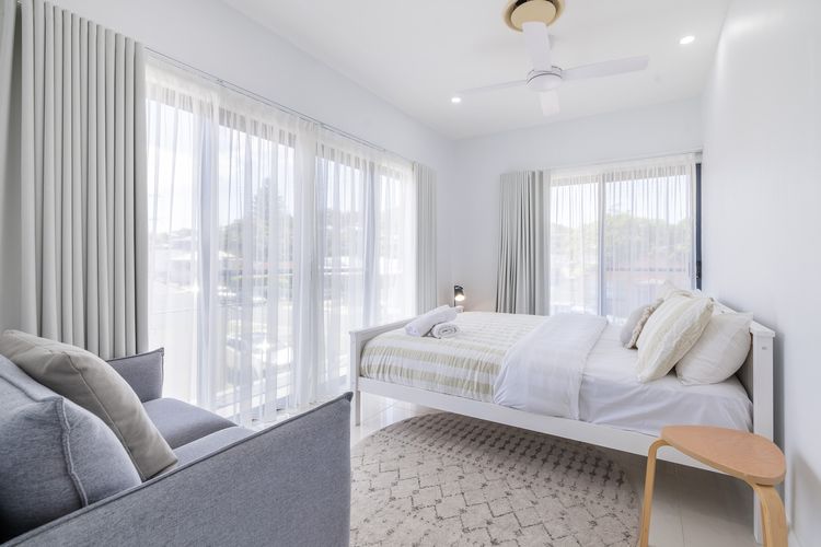 57 Tomaree Road House – Pool, Air-con, Wi-fi, Boat Parking