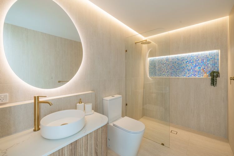 57 Tomaree Road Complex – House and Cabana with Pool, Air-con, Wi-fi, Boat Parking