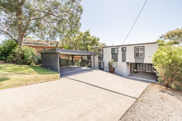 Belle Mer at the Bay, 86 Galoola Dr – Pool, Linen , Air Conditioning and Pet Friendly