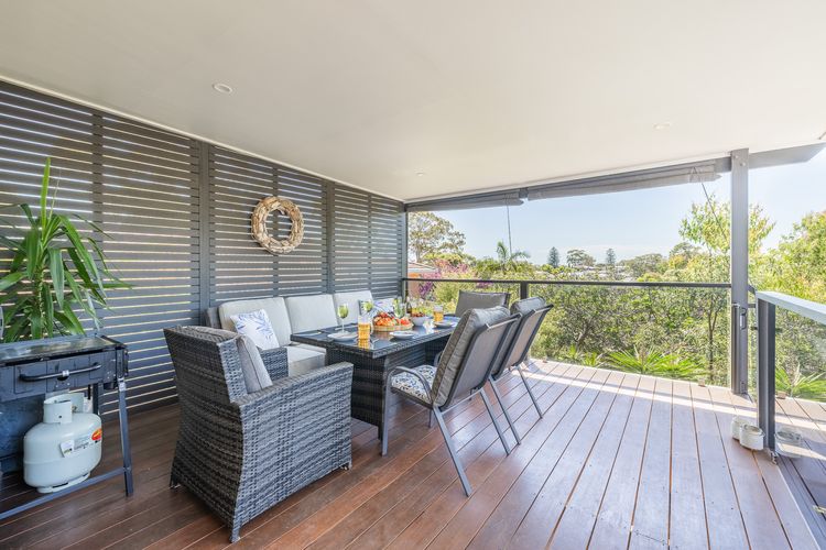 Belle Mer at the Bay, 86 Galoola Dr – Pool, Linen , Air Conditioning and Pet Friendly