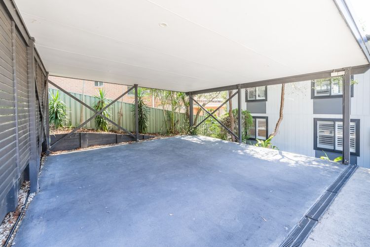 Belle Mer at the Bay, 86 Galoola Dr – Pool, Linen , Air Conditioning and Pet Friendly