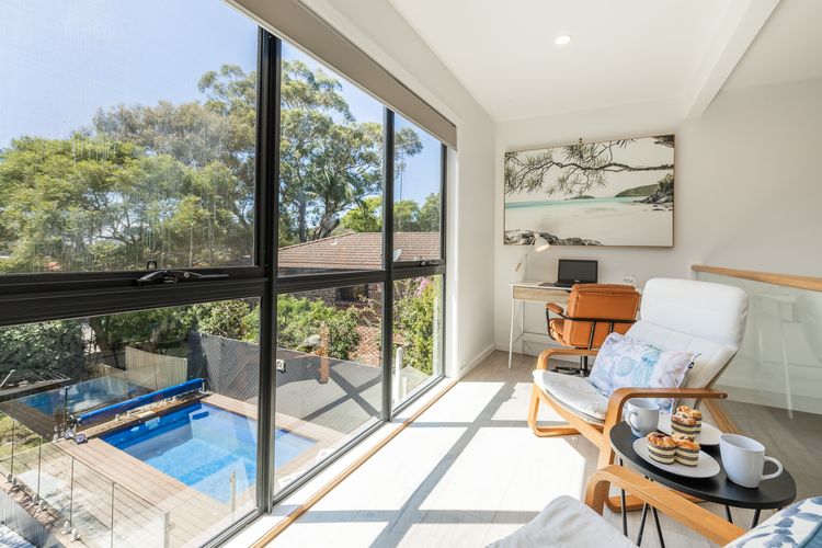 Belle Mer at the Bay, 86 Galoola Dr – Pool, Linen , Air Conditioning and Pet Friendly
