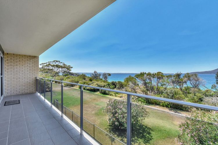 The Helm, 3/22 Voyager Cl – stunning water views, Wi-Fi