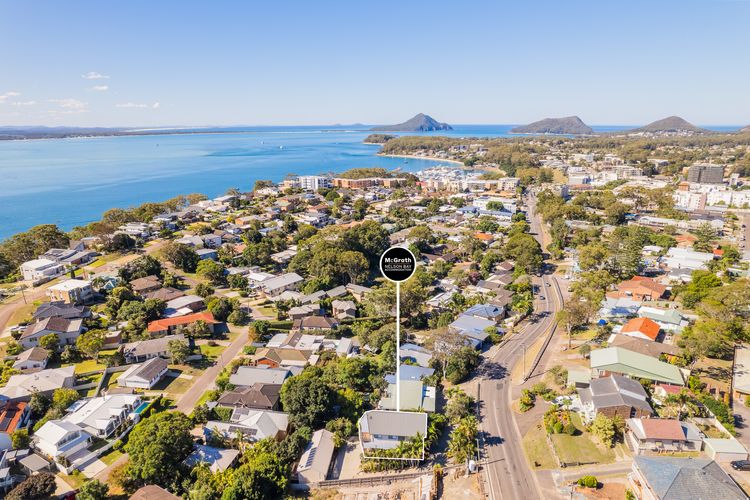 Seaview on Government, 58B Government Rd – Water Views, Air Con, Wi-Fi, Linen and Bed Making