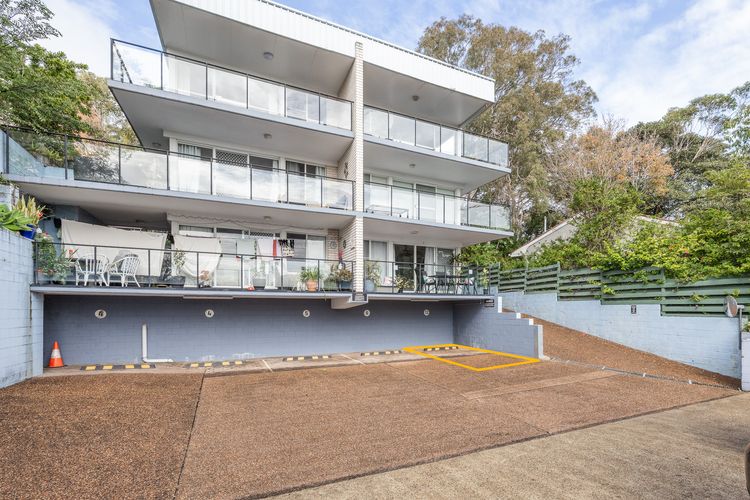 Sunset Towers, 12/25 Donald St – Linen, Air Con, WiFi, Views
