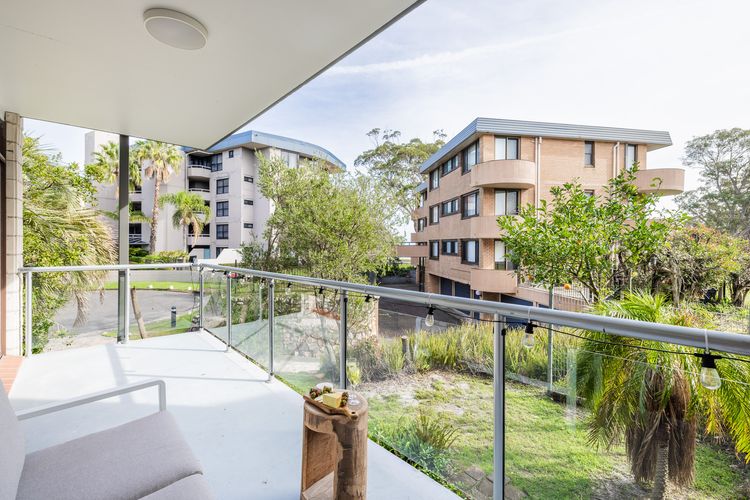 Villa Ellisa, 3/10 Columbia Close – Wi-Fi , parking and close to waterfront