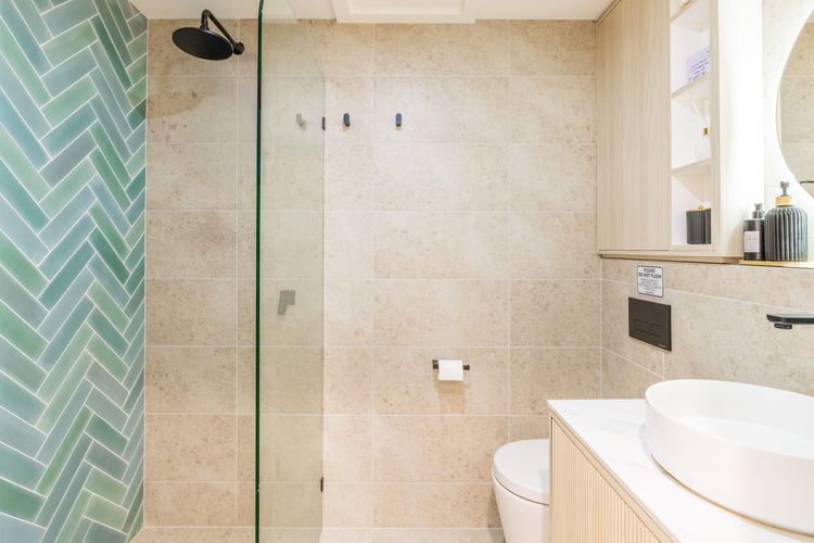 Villa Ellisa, 3/10 Columbia Close – Wi-Fi , parking and close to waterfront