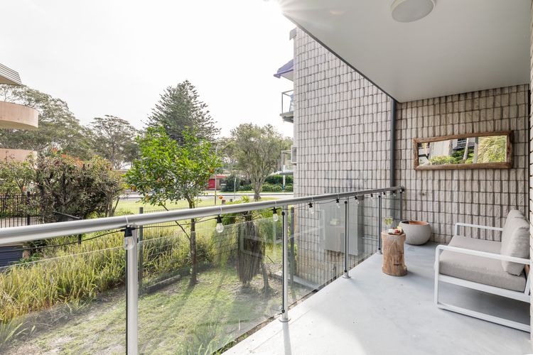 Villa Ellisa, 3/10 Columbia Close – Wi-Fi , parking and close to waterfront
