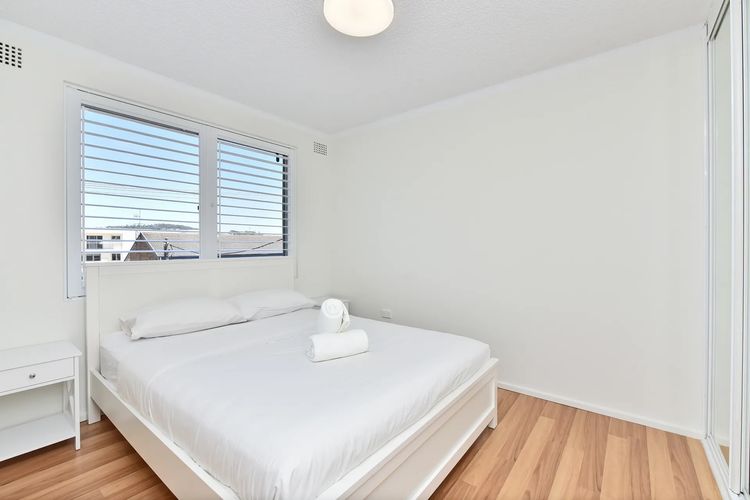 Yarramundi, 15/47 Magnus St – views, WiFI, Air Con and Linen
