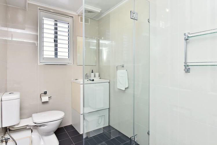 Yarramundi, 15/47 Magnus St – views, WiFI, Air Con and Linen
