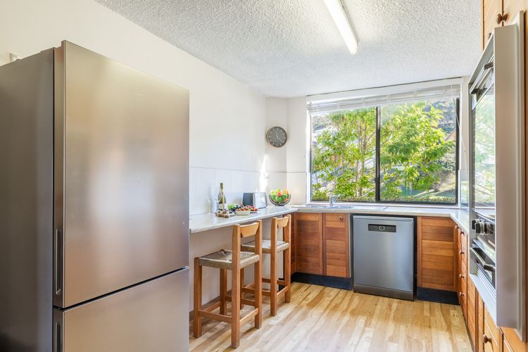 The Dunes, 5/38 Marine Dr – pool, tennis court, Wi-Fi