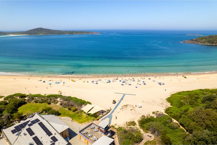 The Dunes, 5/38 Marine Dr – pool, tennis court, Wi-Fi