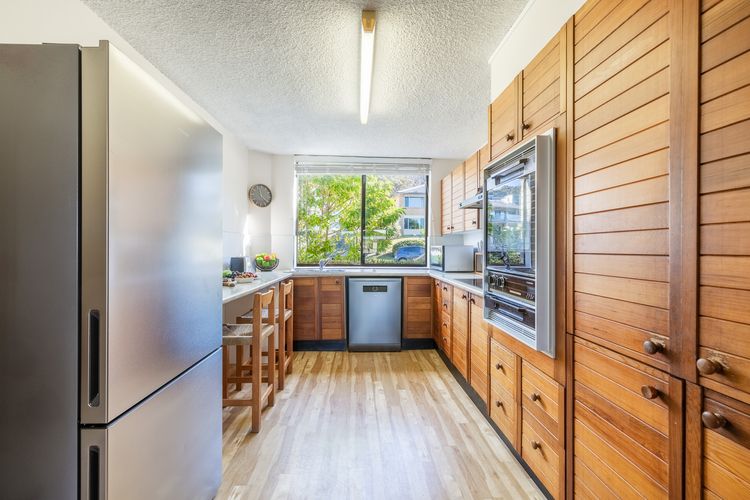 The Dunes, 5/38 Marine Dr – pool, tennis court, Wi-Fi