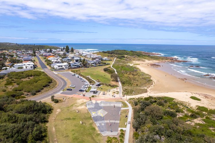 Felicita on Fitzroy, 2/14 Fitzroy St – Wi-Fi , Air Con , 250 metres to the waters edge