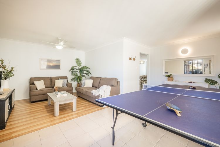 Felicita on Fitzroy, 2/14 Fitzroy St – Wi-Fi , Air Con , 250 metres to the waters edge