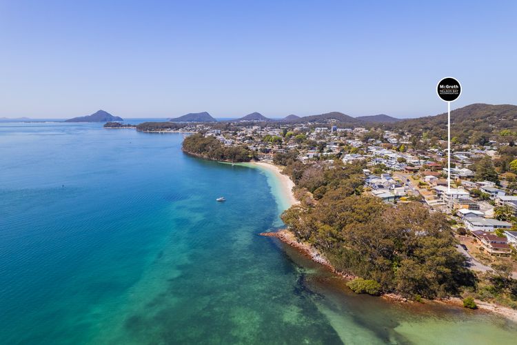 Gloucester Escape, 37a Gloucester St – stunning duplex with fabulous water views