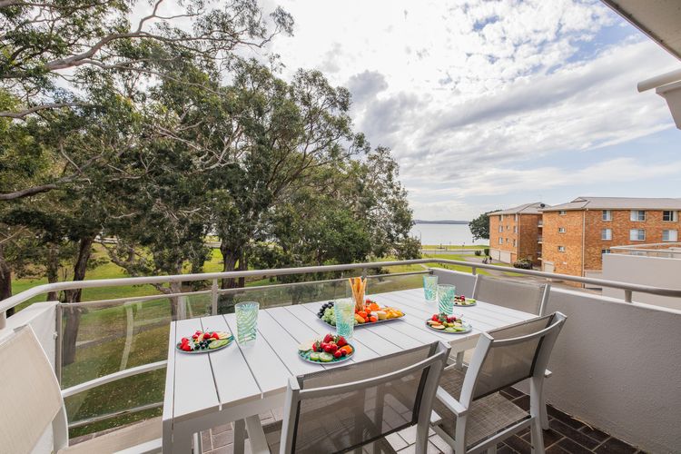 Mistral Court 16, 17 Mistral Cl – stunning views of Little Beach