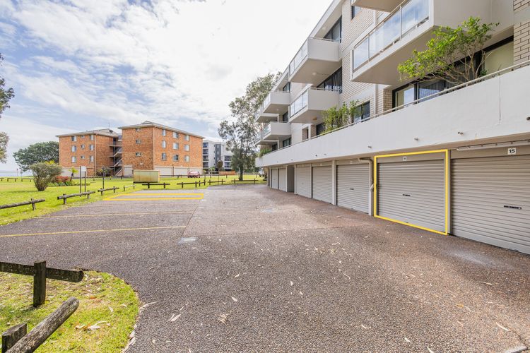 Mistral Court 16, 17 Mistral Cl – stunning views of Little Beach