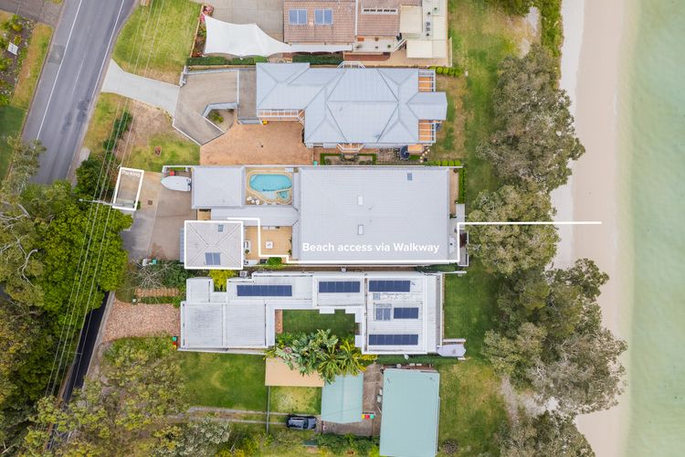 HighTide, 142 Sandy Point Rd – romantic getaway on the waterfront
