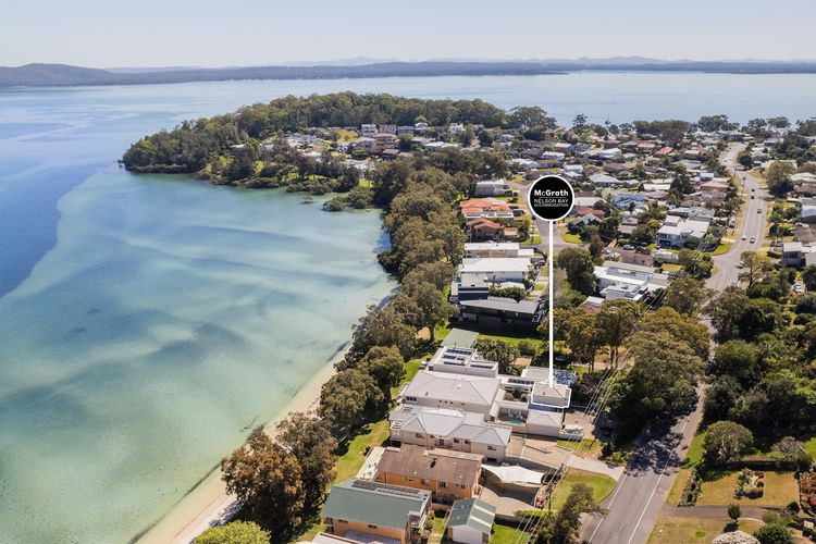 HighTide, 142 Sandy Point Rd – romantic getaway on the waterfront