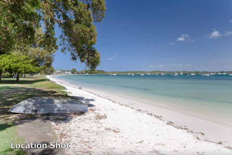 HighTide, 142 Sandy Point Rd – romantic getaway on the waterfront