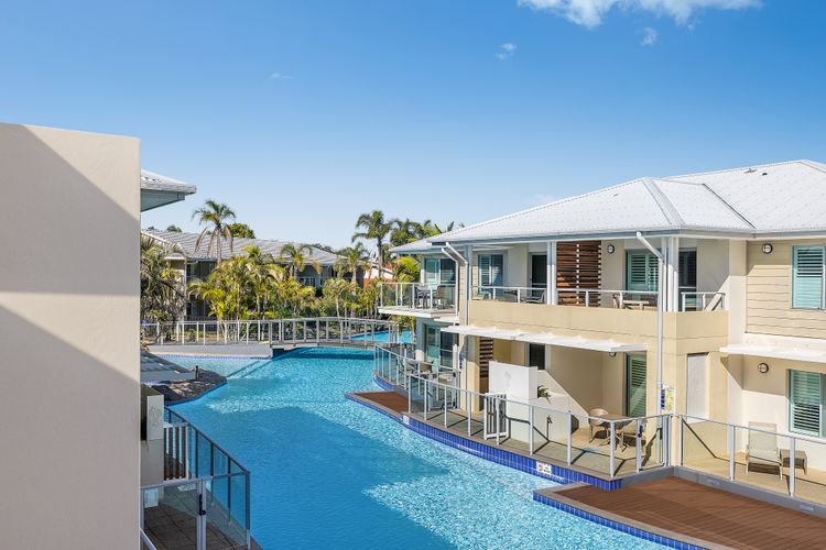 Pacific Blue, 140/255 Sandy Point RD